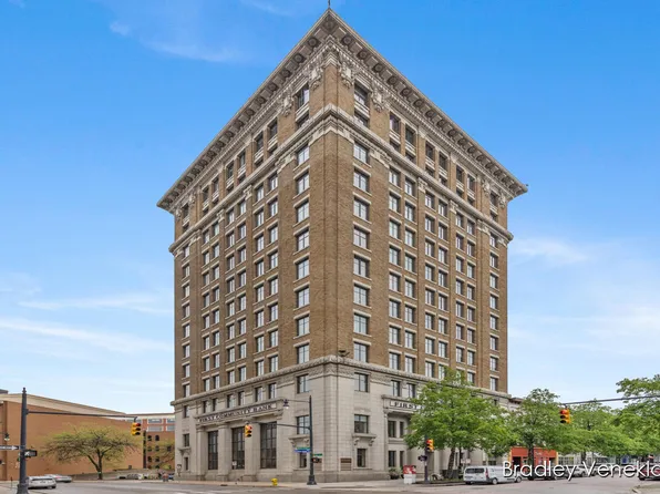 60 Monroe Center St NW APT 8D, Grand Rapids, MI 49503