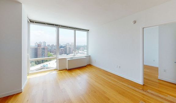 3rd image of 6155 Junction Blvd APT 19R