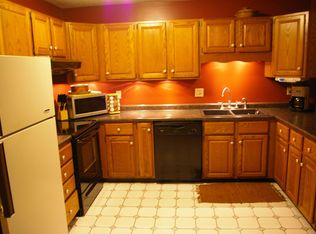 200 McDonough St, Saint Charles, MO 63301