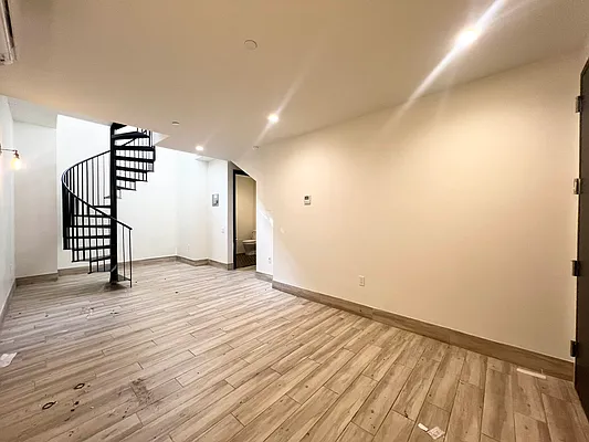 Rented by Rentopia | media 22