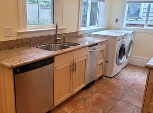 1010 Capp St, San Francisco, CA 94110