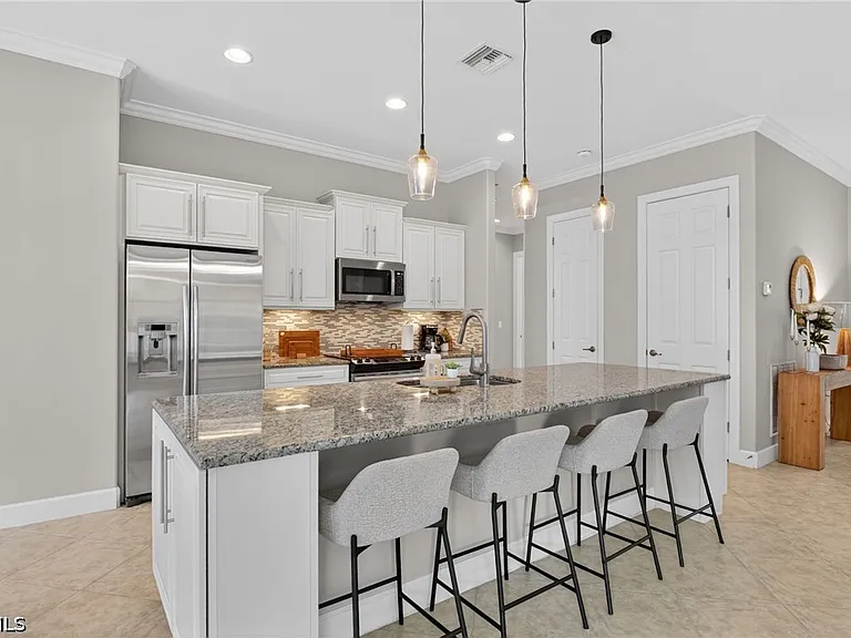 11701 Avingston Ter — Photo 10