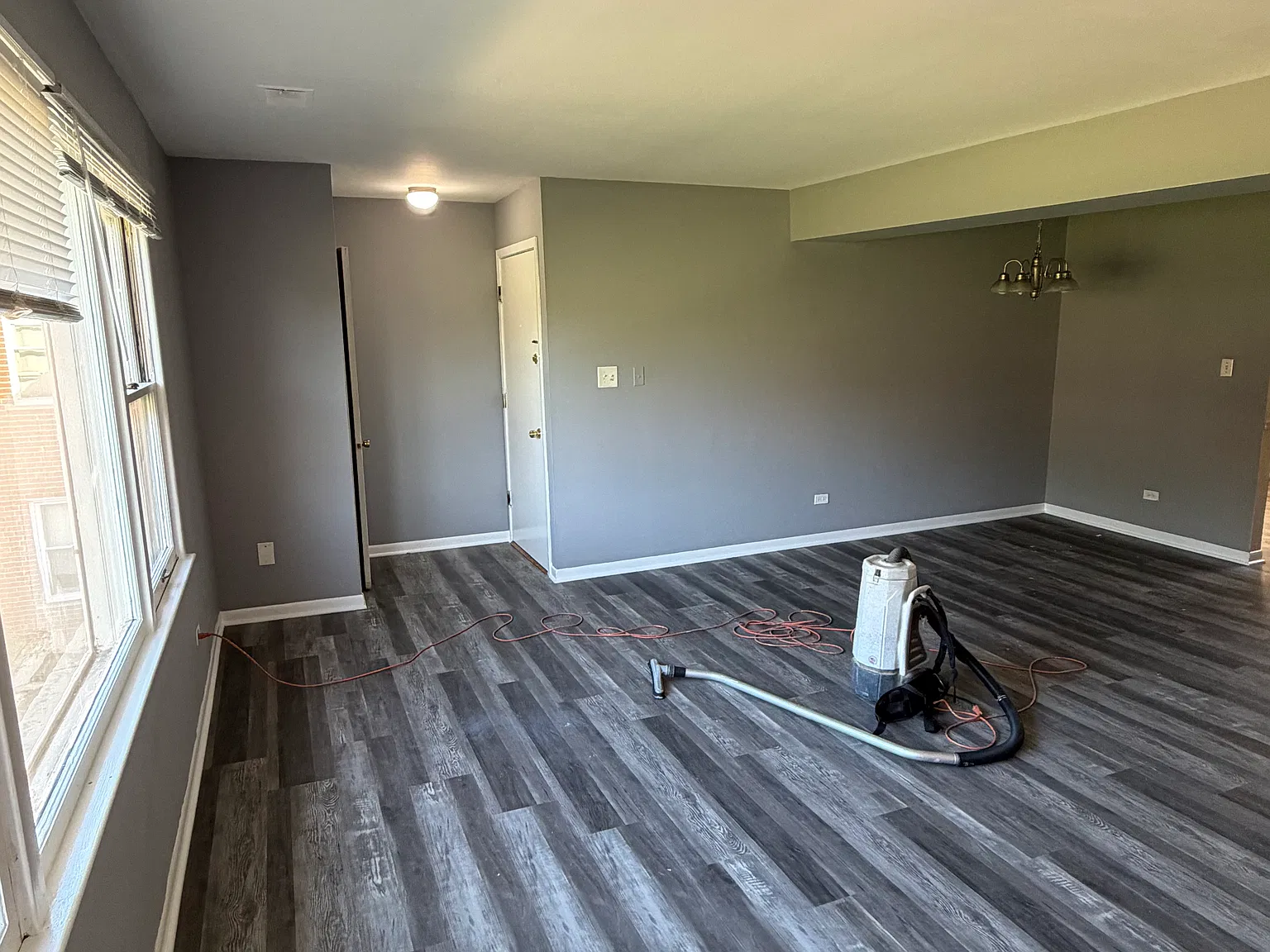 2 bed, 850 sqft, $1,700 — Photo 4