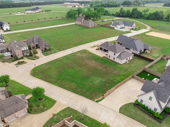 301 Nightfall Ct, Bossier City, LA 71111