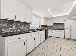 3031 Shawnee Dr, Sugar Land, TX 77479