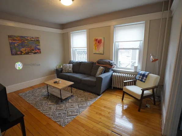 225 South St #228-5, Jamaica Plain, MA 02130