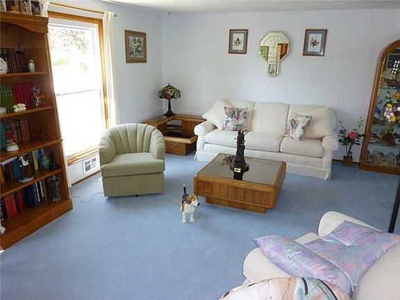 5th image of 57 Pen Creek Dr