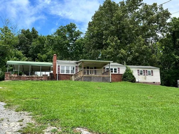 140 Bradley Rd, Johnson City, TN 37601