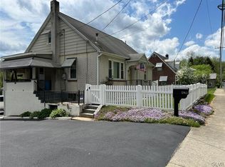 424 W Main St, Bath, PA 18014