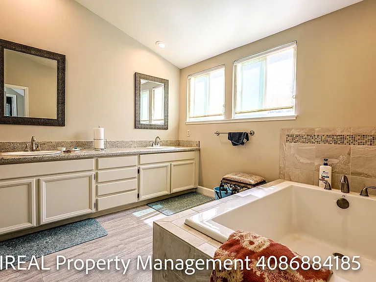 47017 Palo Amarillo Dr — Photo 19