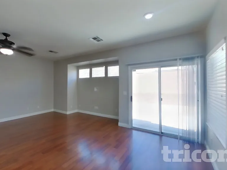 1104 Bistro Bay Ave — Photo 2