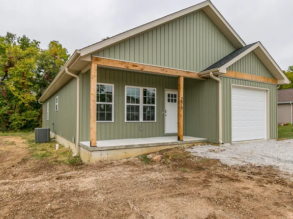 286 W Abbi Lane, Bolivar, MO 65613