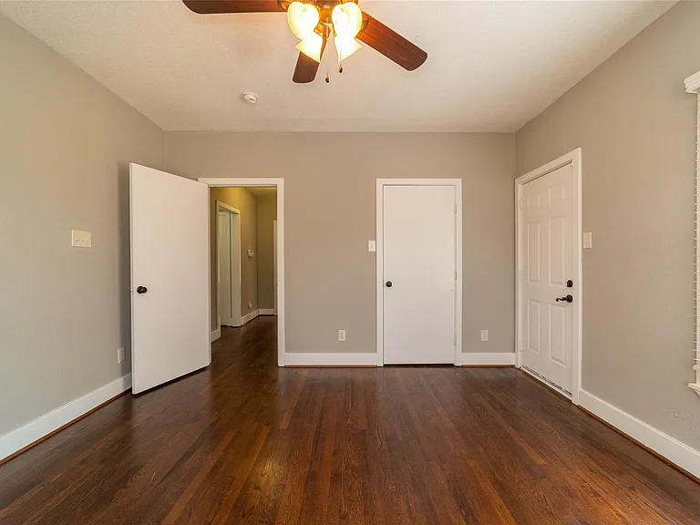 2226 W Rosedale St S — Photo 12