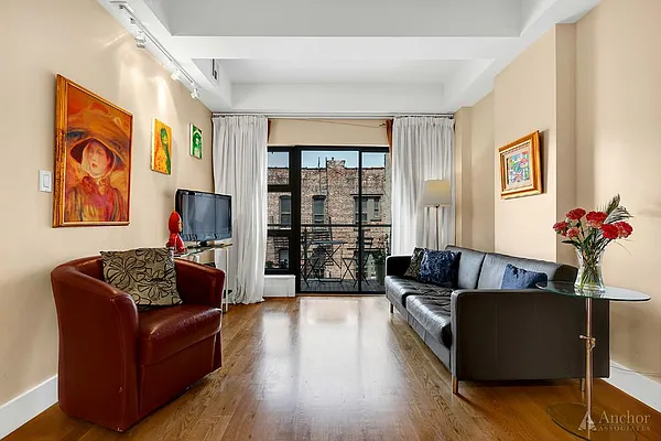Sold by Anchor Associates | media 1
