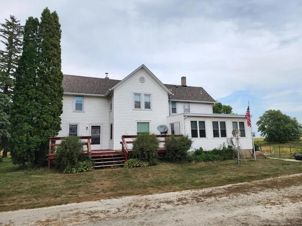 5035 SE 74th Ave, Claremont, MN 55924