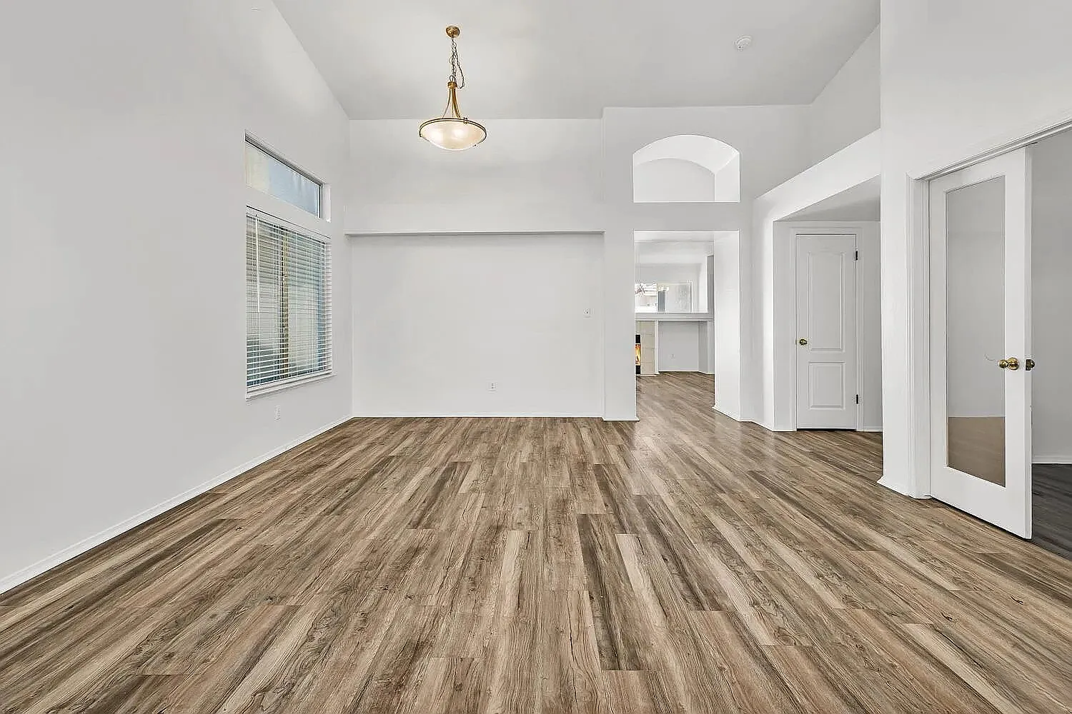 4 bed, 2.0 bath, 1782 sqft, $2,650 — Photo 3