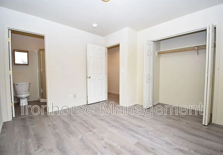 509 N Hunters Way — Photo 8