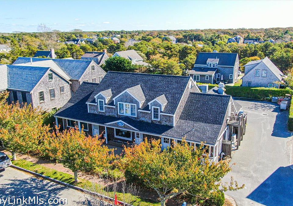 14 Amelia Dr #3, Nantucket, MA 02554 | MLS #90081 | Zillow