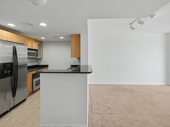 3rd image of 335 S Biscayne Boulevard #1002