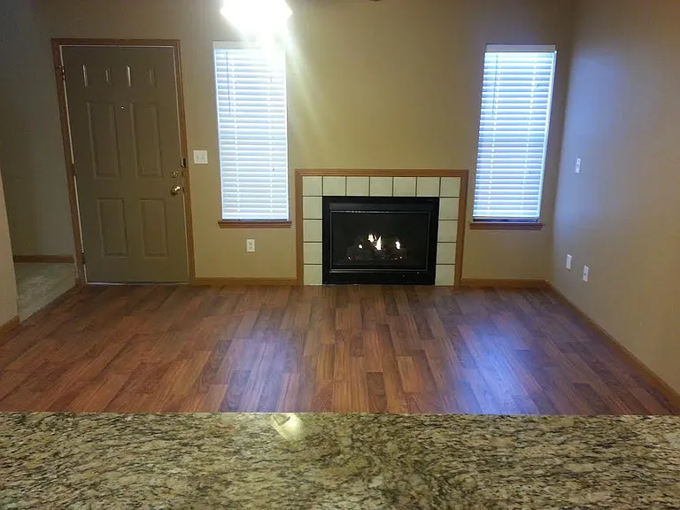 Courtside Townhomes — Photo 17
