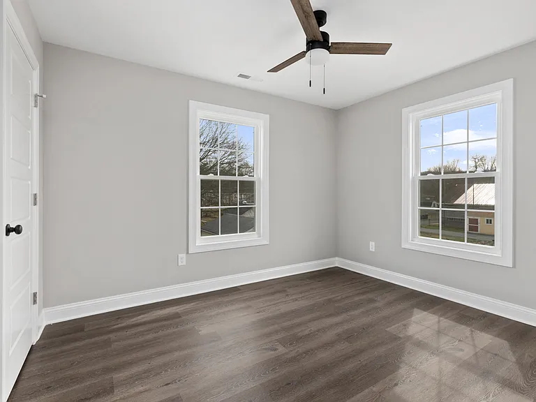400 Cedar Ave #400 — Photo 26