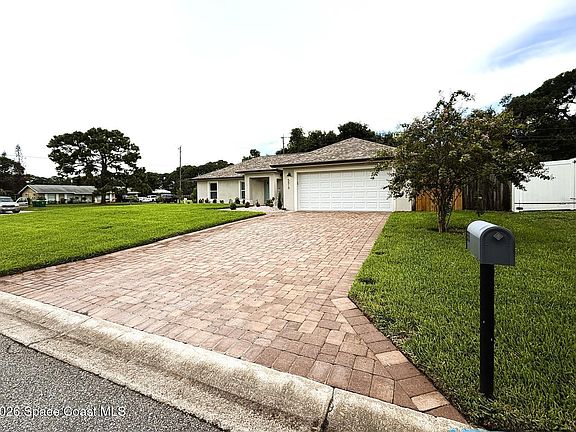 3rd image of 5515 Eagle Way
