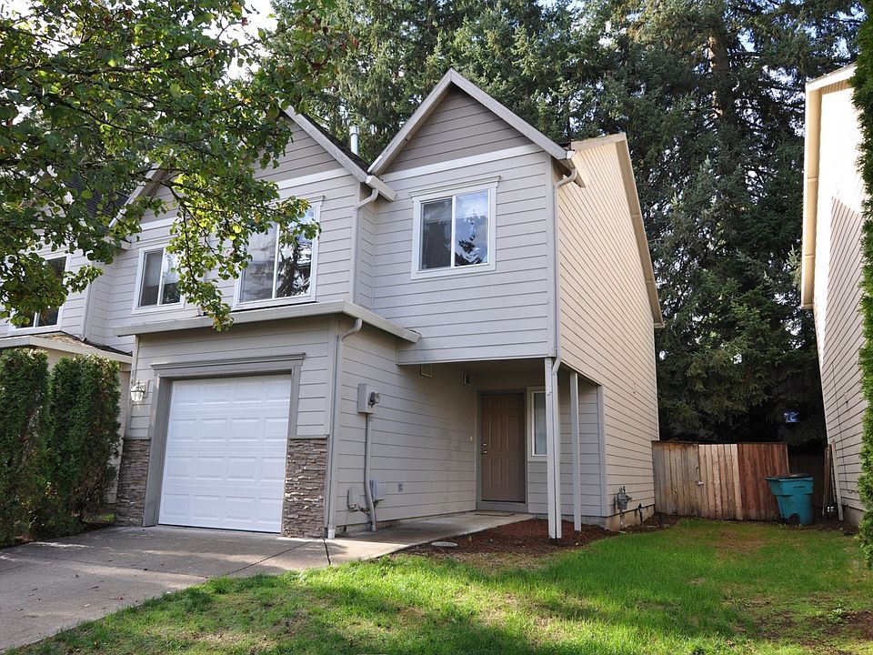 1st image of 8401 NE 36th Cir
