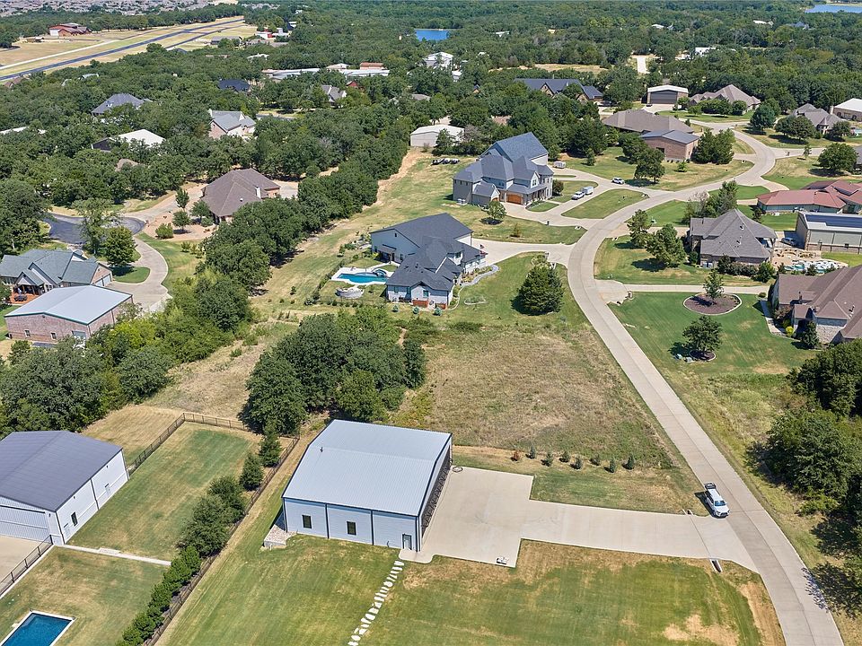 1st image of 158 Hidden Valley