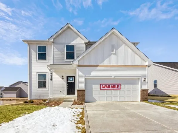 3853 Fender St, Valparaiso, IN 46385