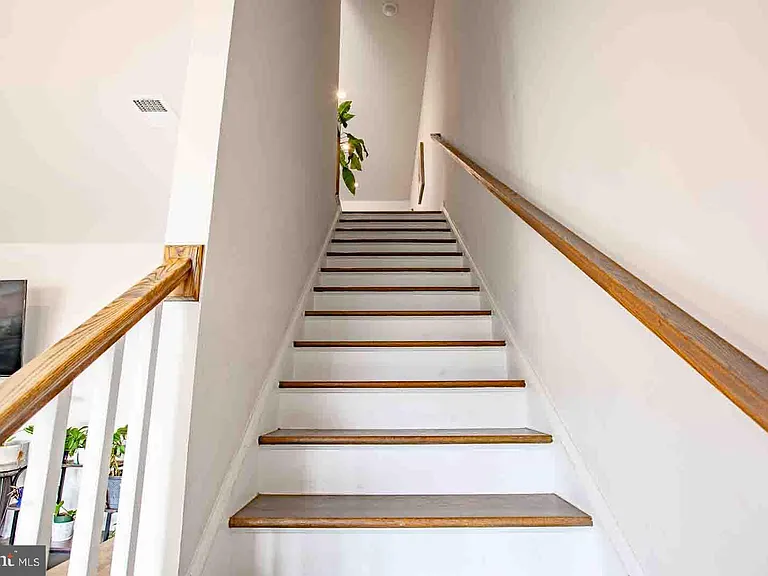 167 Lyons Creek Dr — Photo 14