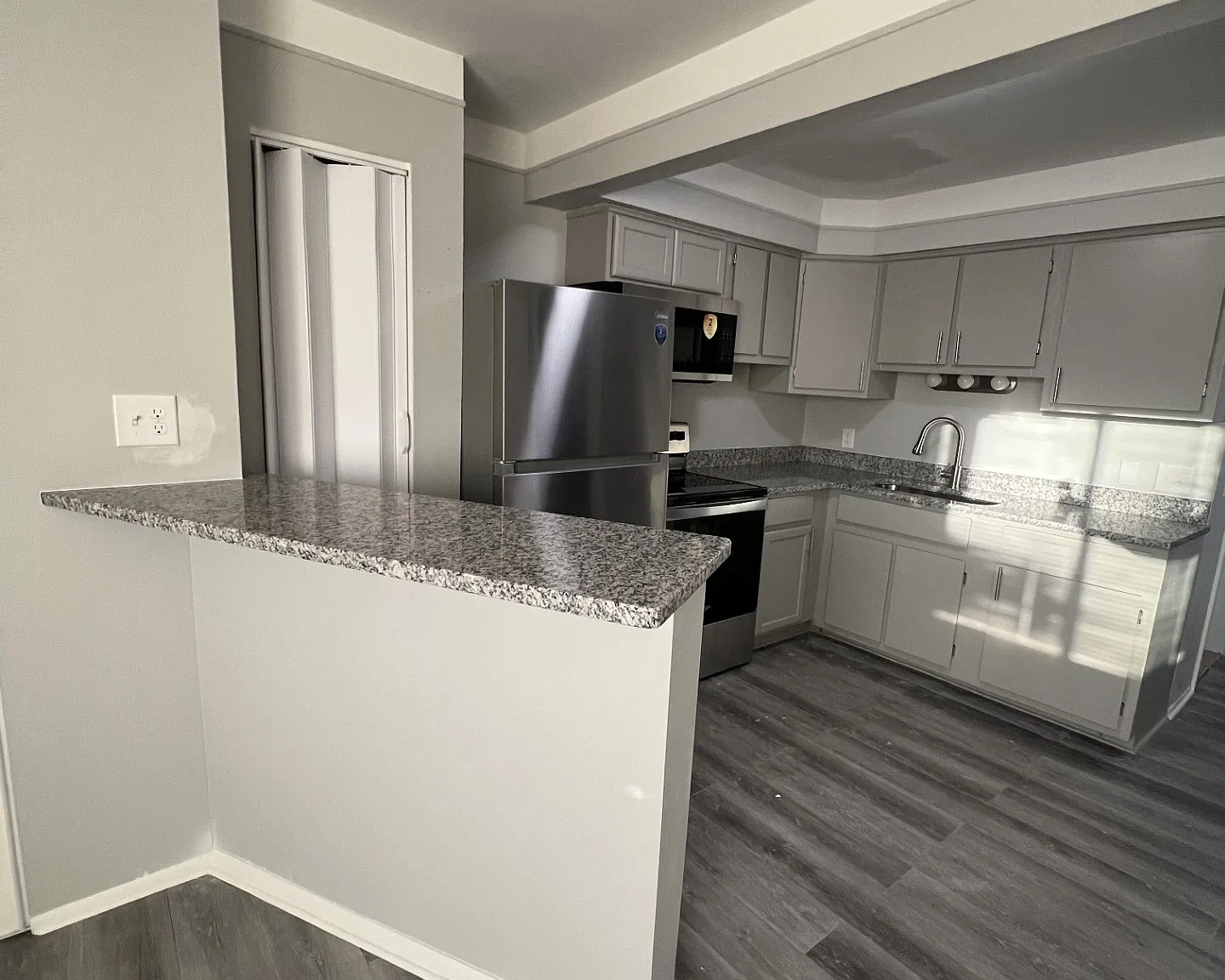 1 bed, 600 sqft, $925 — Photo 1