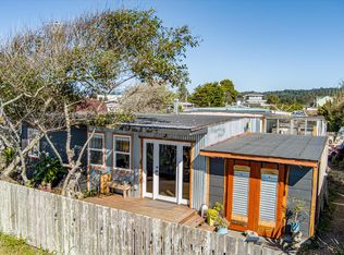 1621 Buhne Dr, Eureka, CA 95503