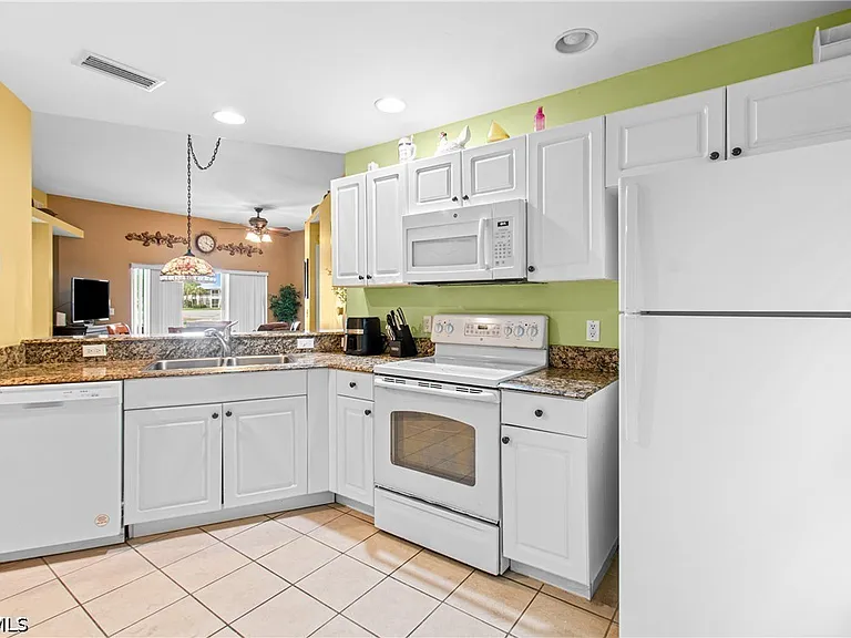 12141 Summergate Cir #102 — Photo 12
