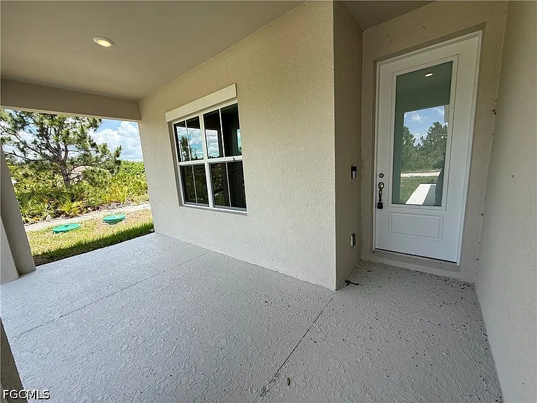 4626 Ida Ave N — Photo 4