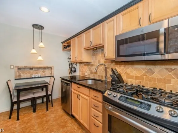 2467 State Route 10, Morris Plains, NJ