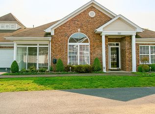 7327 Rivers End Cir, Louisville, KY 40258
