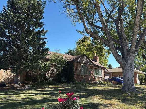 3rd image of 2660 Krameria St