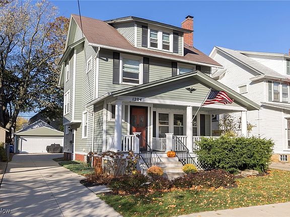 3rd image of 1204 Brockley Ave