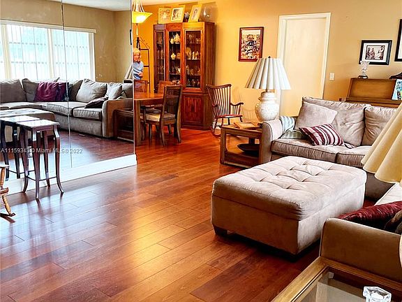 Main living area & Dining view