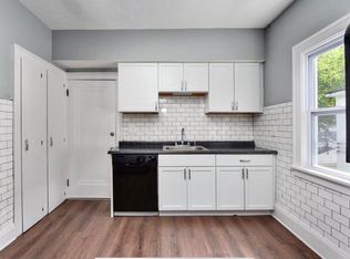 2071 Morrison Ave, Lakewood, OH 44107
