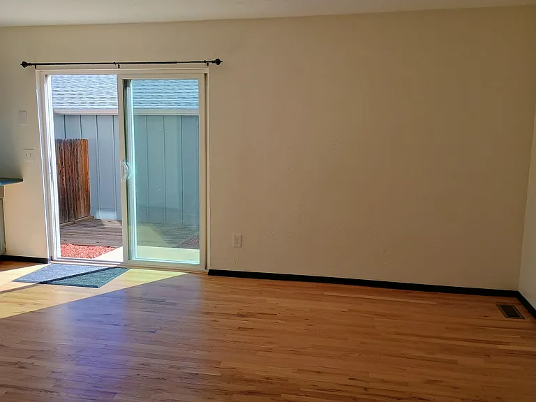10360 E Jewell Ave — Photo 11