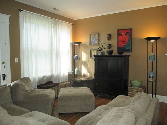 5th image of 36 E Highland Ave