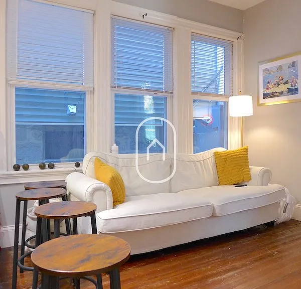 30 Delle Ave #2 — Photo 2