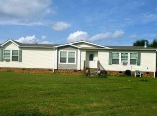 1868 Fairview N, Chatham, VA 24531