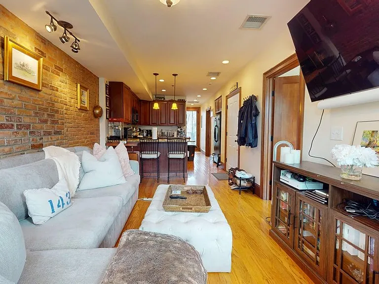 661 Tremont St #4 — Photo 2