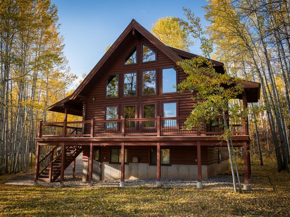 432 Walnut Dr