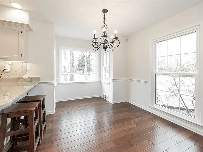 8441 Dogwood Rd — Photo 4