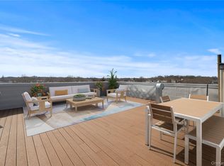 6296 Woodhaven Boulevard #6N, Rego Park, NY