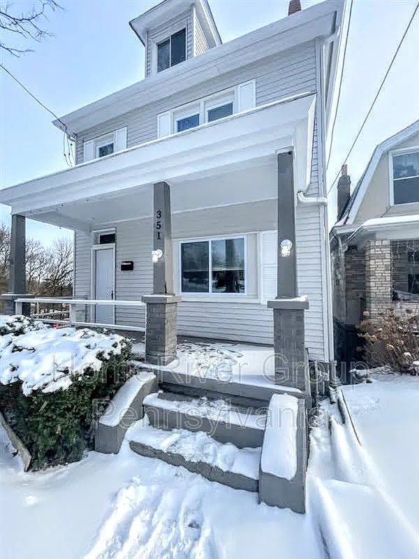 351 Ridgewood Ave photo 1
