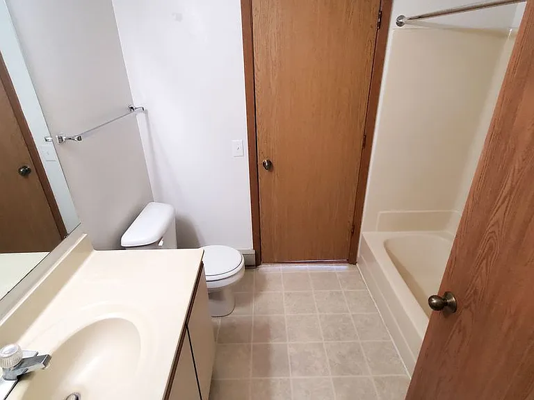 Orchard Village Apartments — Photo 167